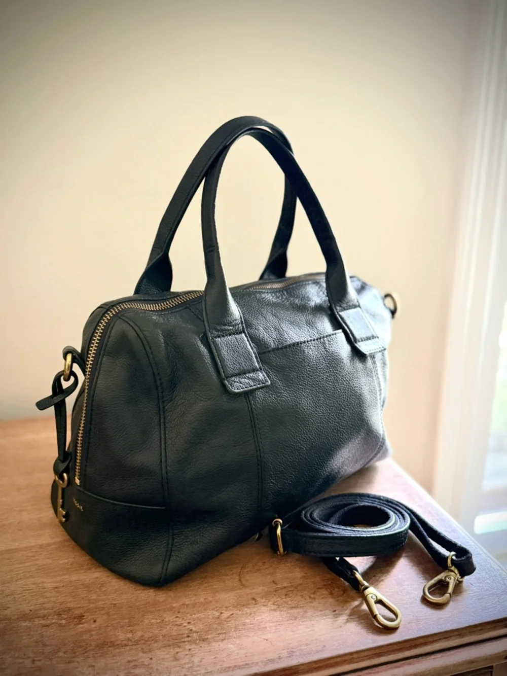 Fossil Black Pebbled black Leather Crossbody Satchel Handbag